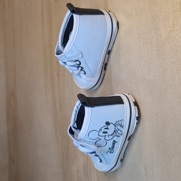 Disney Light Blue White Canvas Infant Shoes - Picture 6 of 10